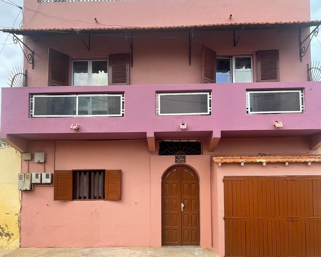 Chez Titi Otel Saint-Louis Dış mekan fotoğraf